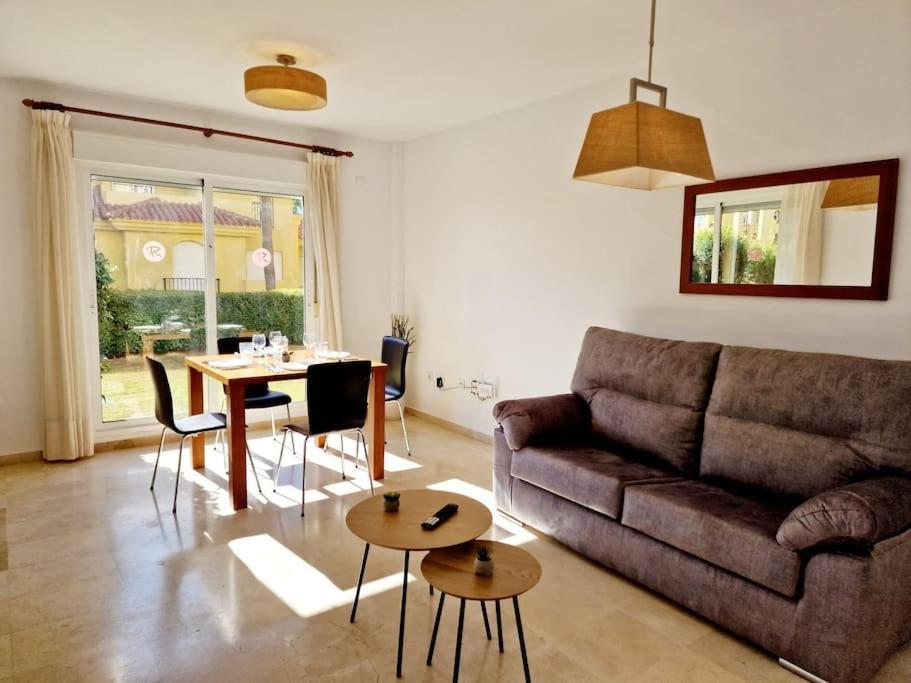 Ground Floor In Atalaya *