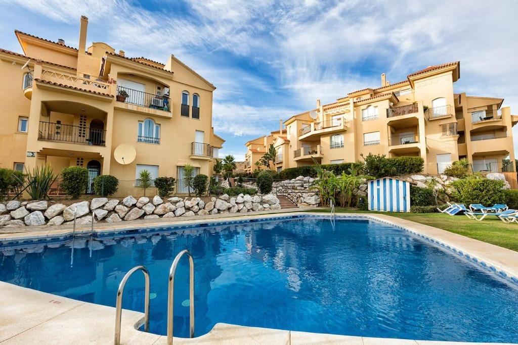 Apartamento Ground Floor In Atalaya Mijas